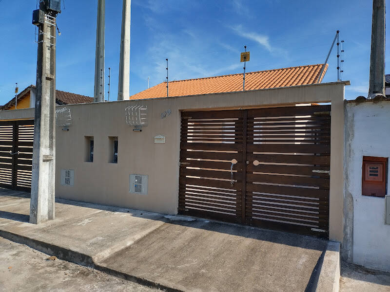 #410 - Casa para Venda em Itanhaém - SP