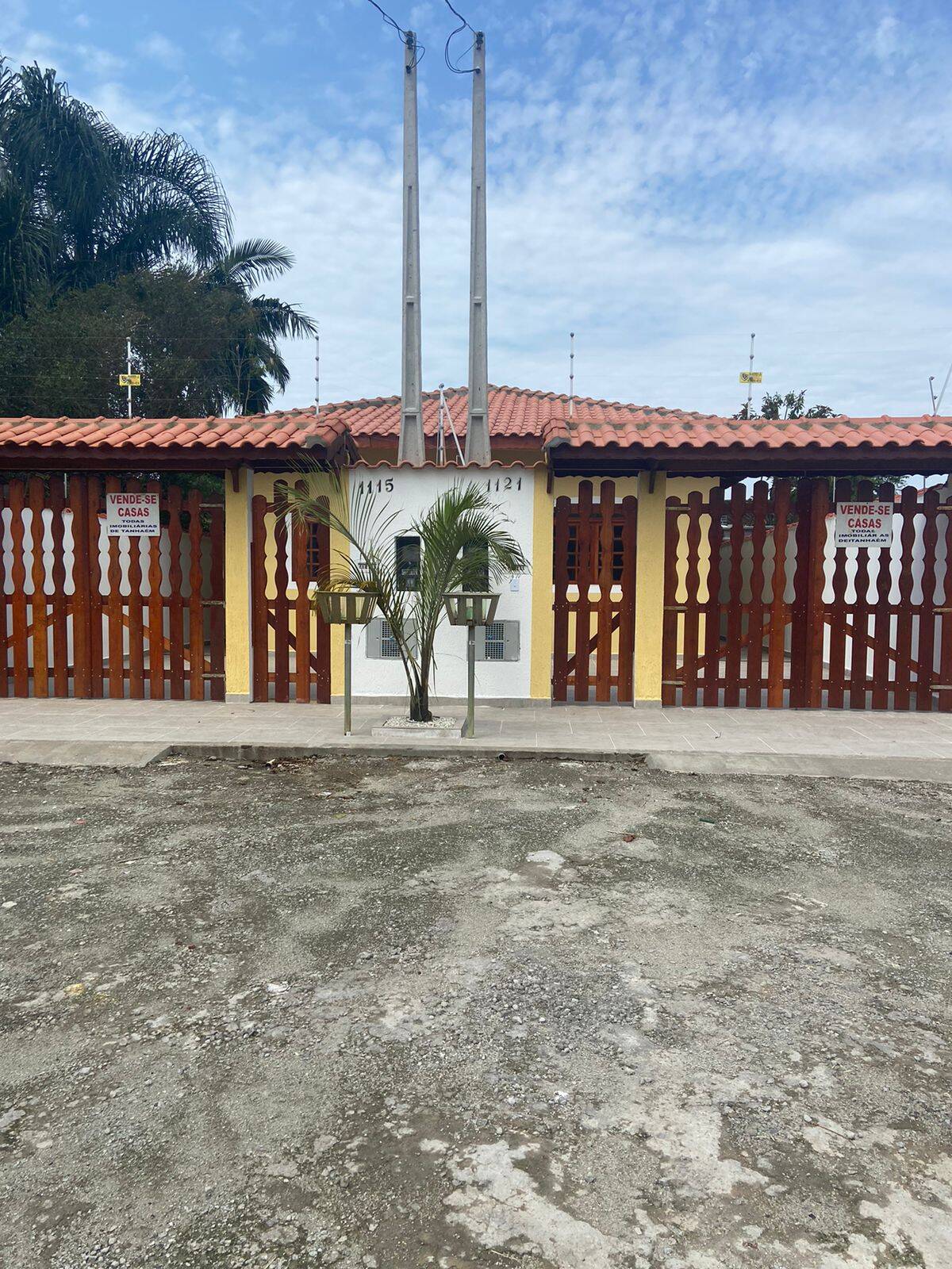 #503 - Casa para Venda em Itanhaém - SP