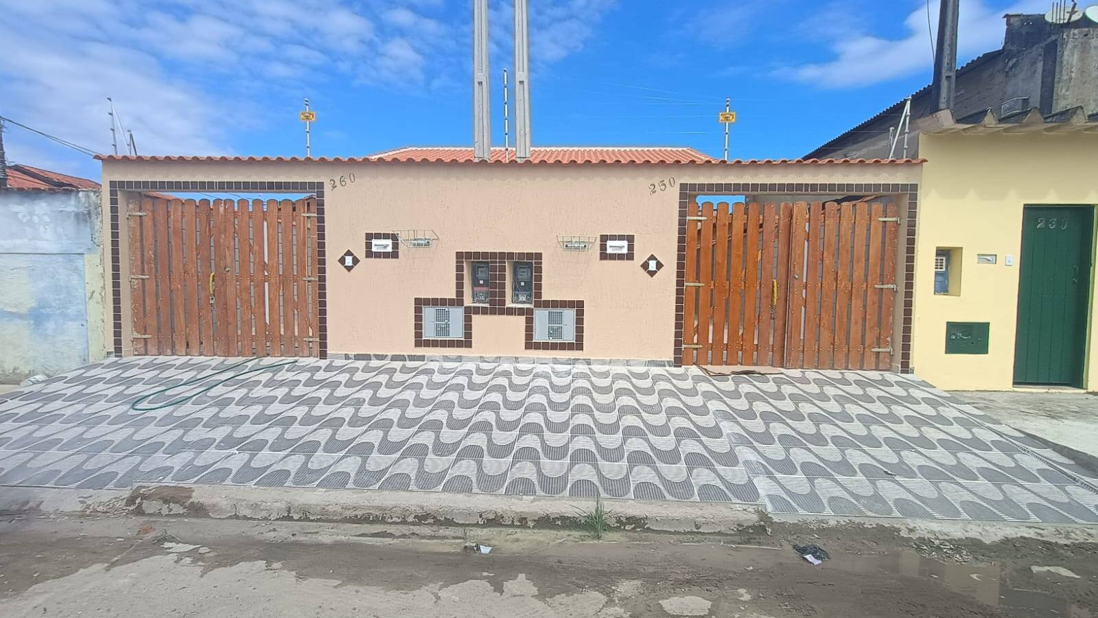 #676 - Casa para Venda em Itanhaém - SP