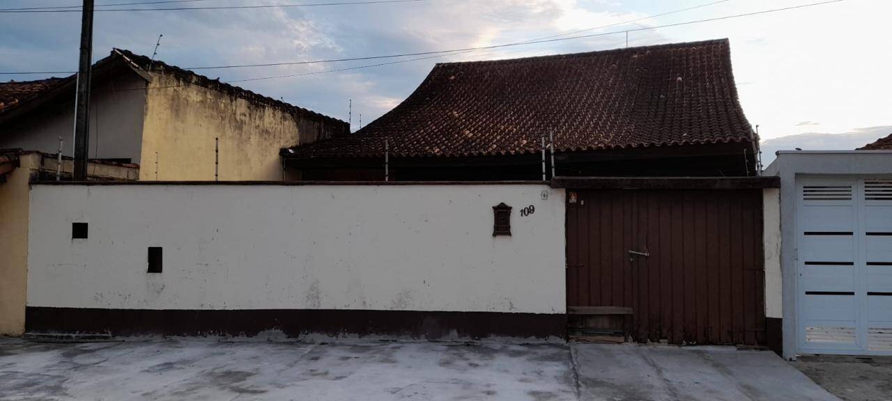 #700 - Casa para Venda em Itanhaém - SP
