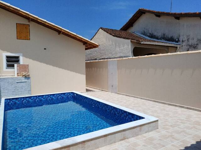 Casa para Venda em Itanhaém - 3