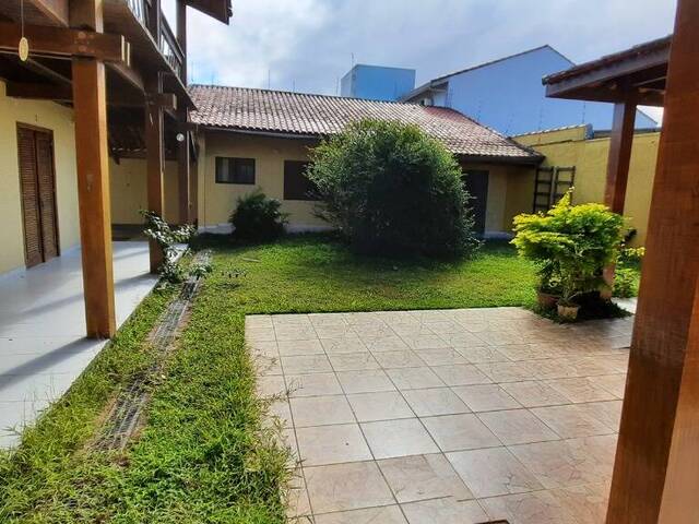 Casa para Venda em Peruíbe - 4