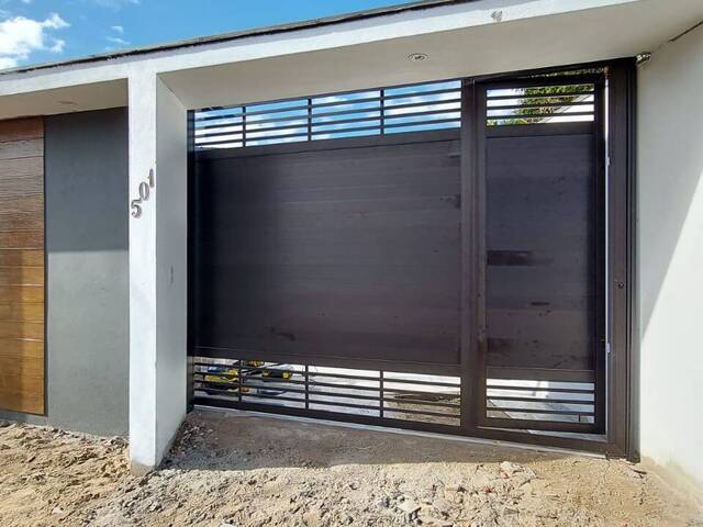 #395 - Casa para Venda em Itanhaém - SP