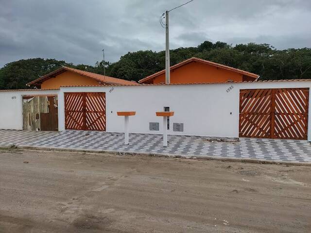 #415 - Casa para Venda em Itanhaém - SP