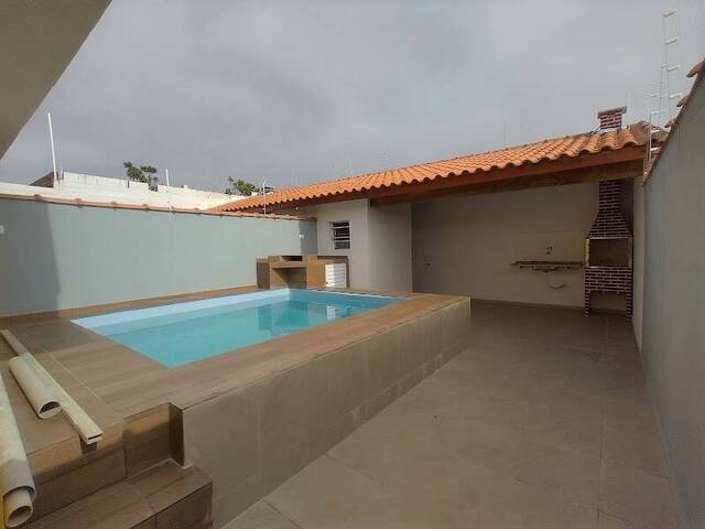#423 - Casa para Venda em Itanhaém - SP