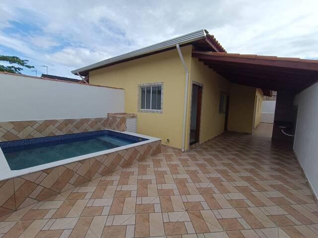 Casa para Venda em Itanhaém - 2