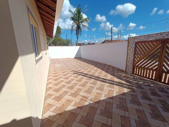 #479 - Casa para Venda em Itanhaém - SP