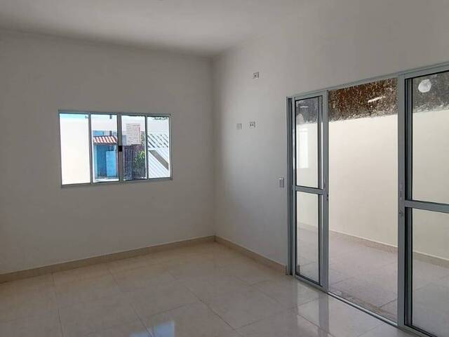 Casa para Venda em Itanhaém - 4