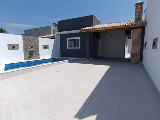 #619 - Casa para Venda em Itanhaém - SP