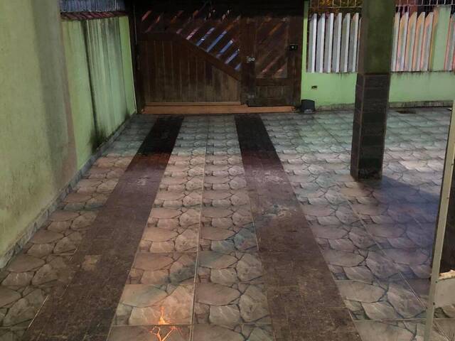 Casa para Venda em Itanhaém - 3