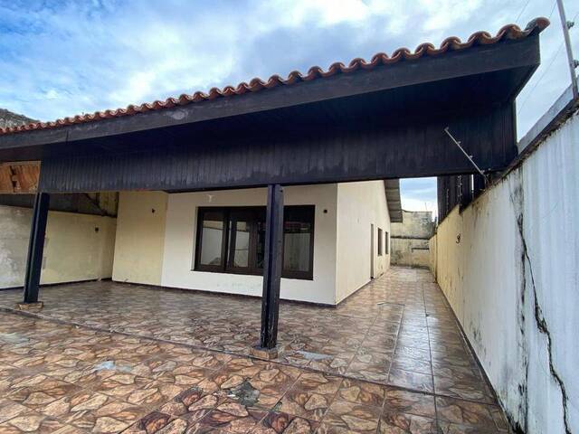 #700 - Casa para Venda em Itanhaém - SP