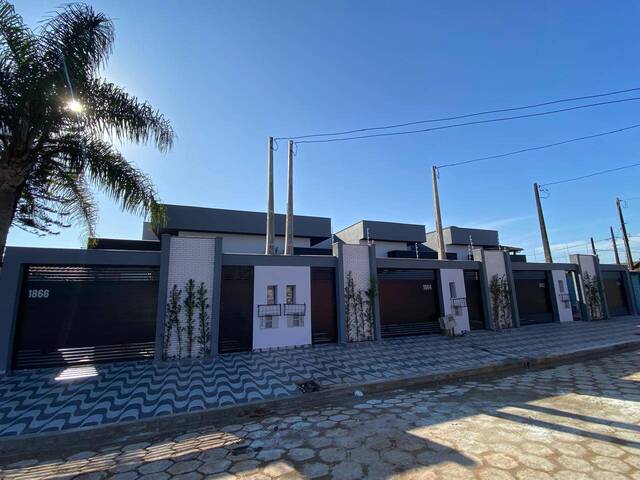 #707 - Casa para Venda em Itanhaém - SP