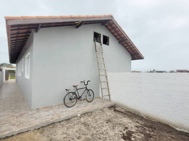 Casa para Venda em Itanhaém - 4